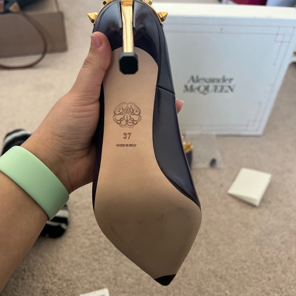 Alexander McQueen punk stud pumps - Picture 5 of 7